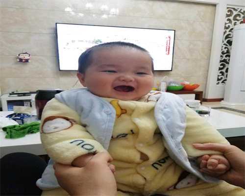 2020最新广州代孕价格表,代孕40天小孩有多大